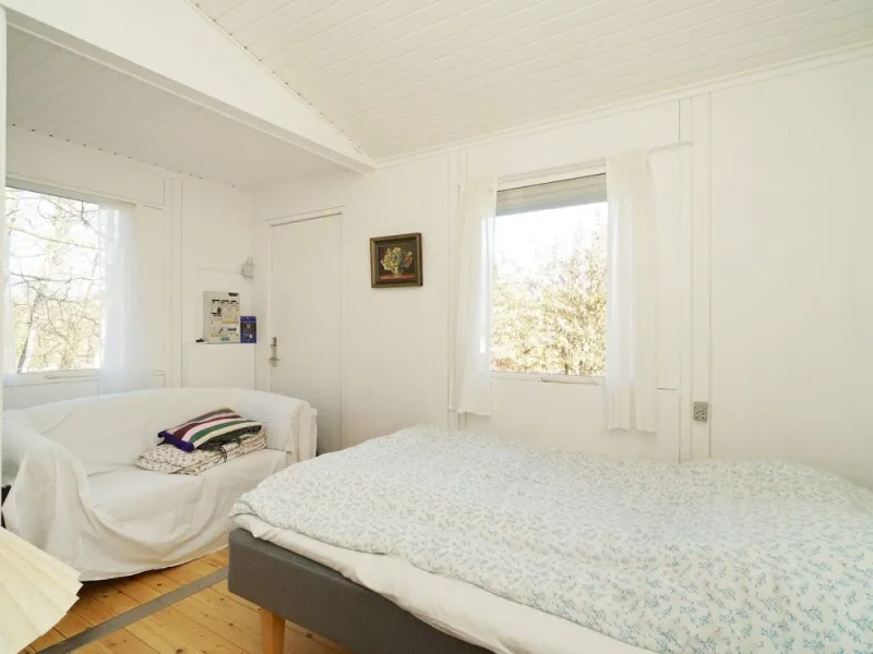 Billede 7 af 5 Person Holiday Home in Melby