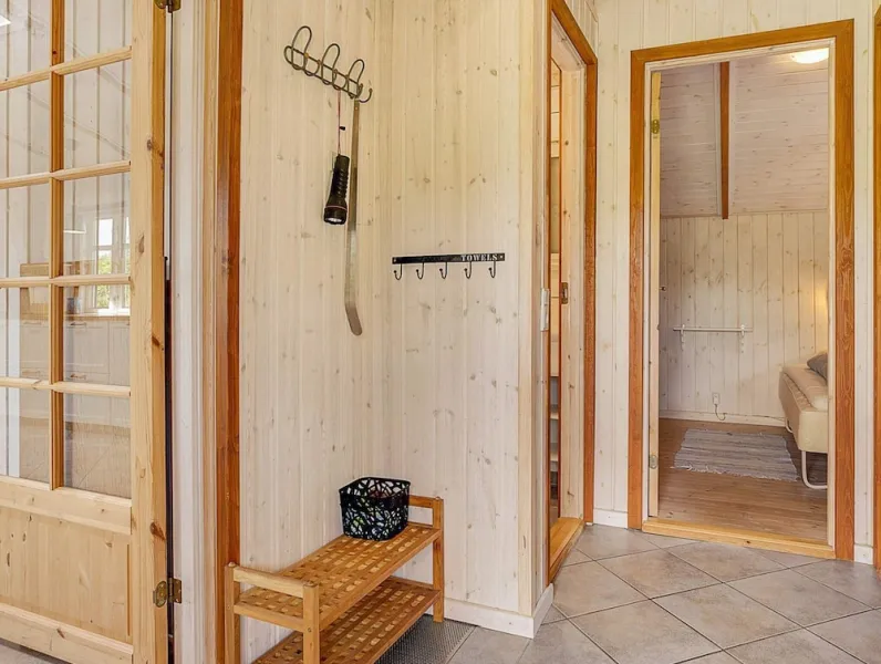 Billede 5 af 8 Person Holiday Home in Jerup