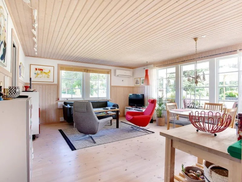 Billede 6 af 6 Person Holiday Home in Laeso