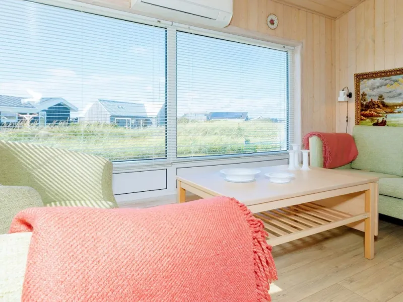 Billede 9 af 4 Person Holiday Home in Lokken