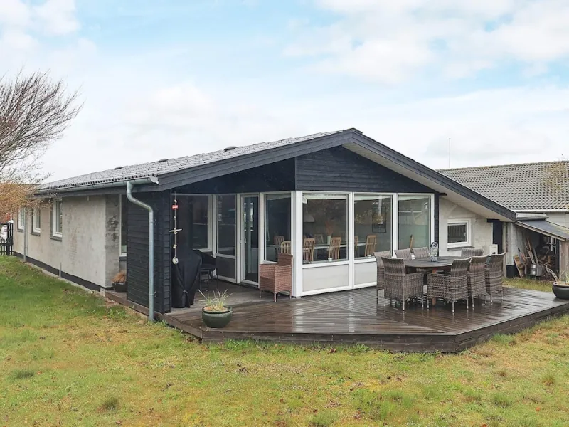 Billede 2 af 8 Person Holiday Home in Skagen