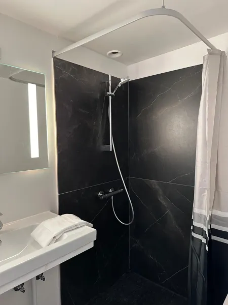 VISIONHOUSE Hotel photo 2