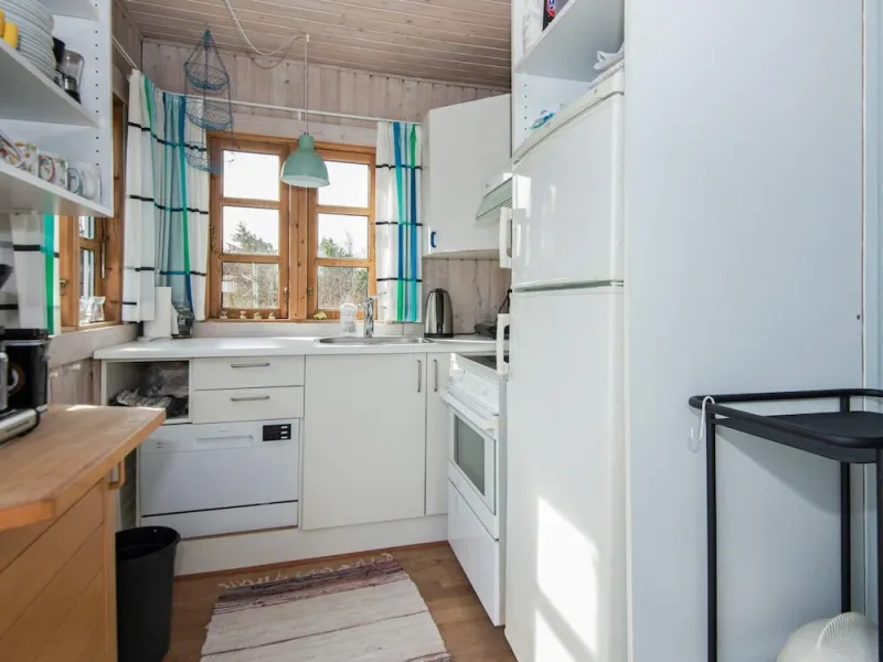Billede 12 af 6 Person Holiday Home in Grenaa