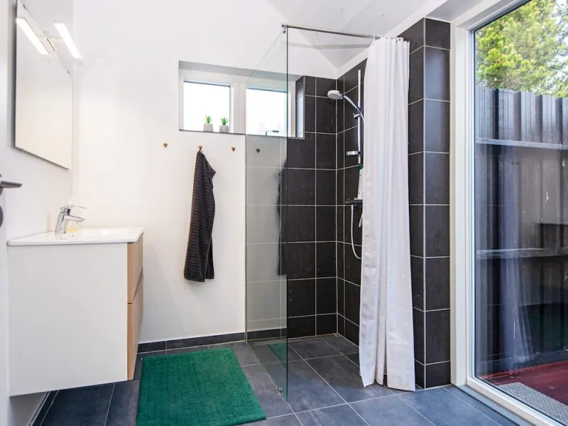 Billede 5 af 8 Person Holiday Home in Grenaa