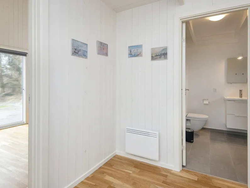 Billede 6 af 8 Person Holiday Home in Grenaa