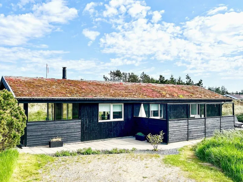 6 Person Holiday Home in Saltum