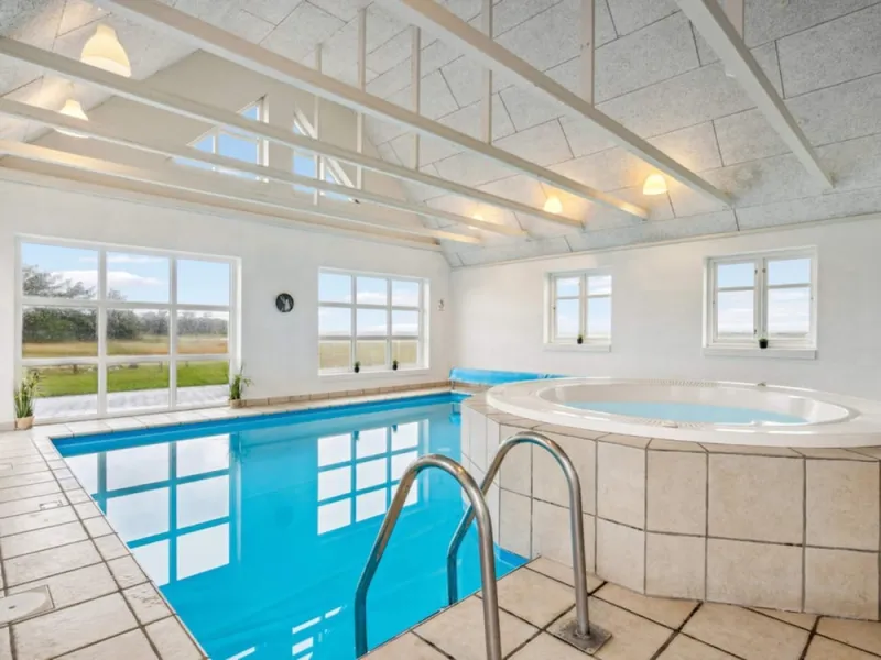 Billede 16 af 4 Star Holiday Home in Harboore