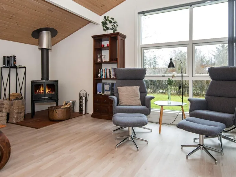 Billede 2 af 8 Person Holiday Home in Oksbol