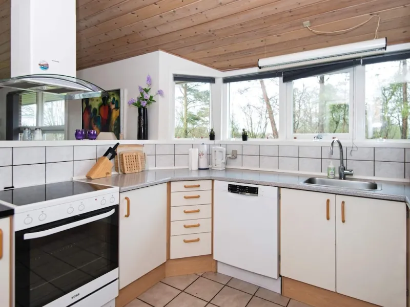 Billede 14 af 8 Person Holiday Home in Oksbol