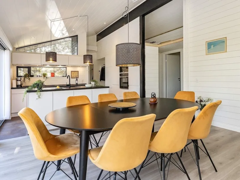 Billede 7 af 7 Person Holiday Home in Albaek