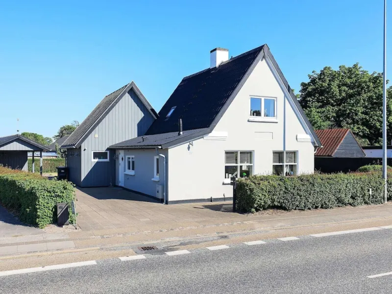6 Person Holiday Home in Albaek-by Traum photo 1