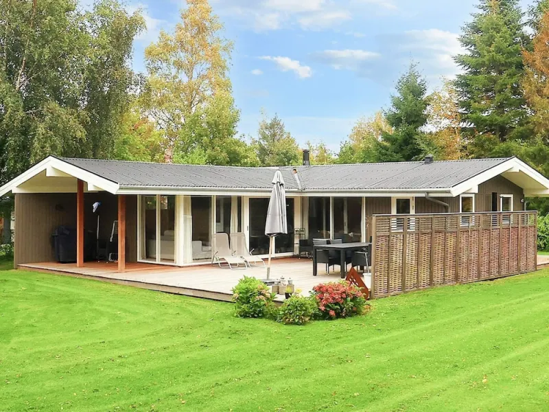 4 Star Holiday Home in Idestrup photo 1