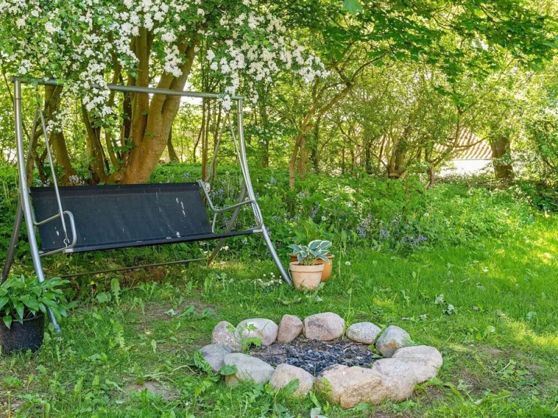 Billede 2 af 6 Person Holiday Home in Lokken