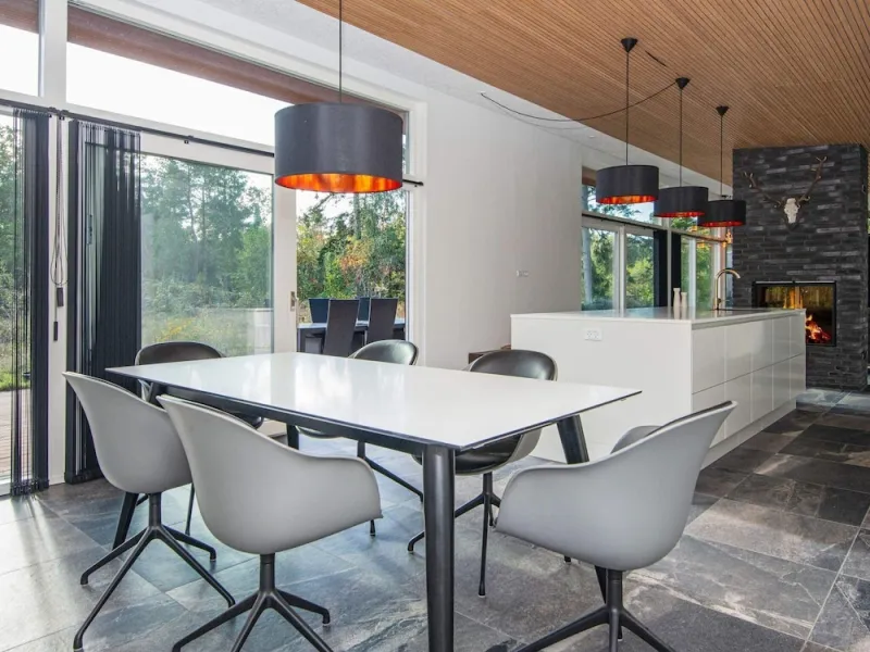 Billede 9 af 8 Person Holiday Home in Knebel