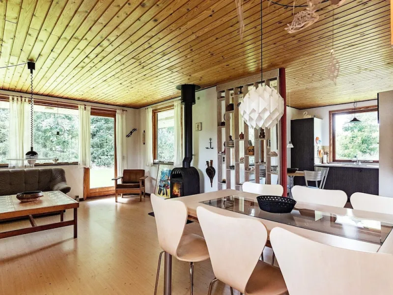 Billede 9 af 6 Person Holiday Home in Oster Assels