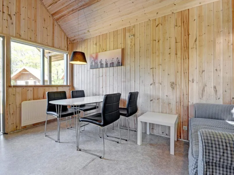 Billede 16 af 6 Person Holiday Park Home in Jelling