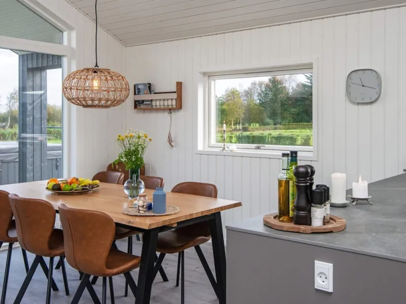 Billede 9 af Stylish Lakeview Retreat-by Traum