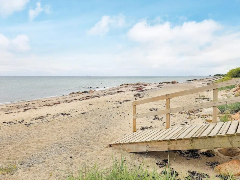 6 Person Holiday Home in Otterup photo 9