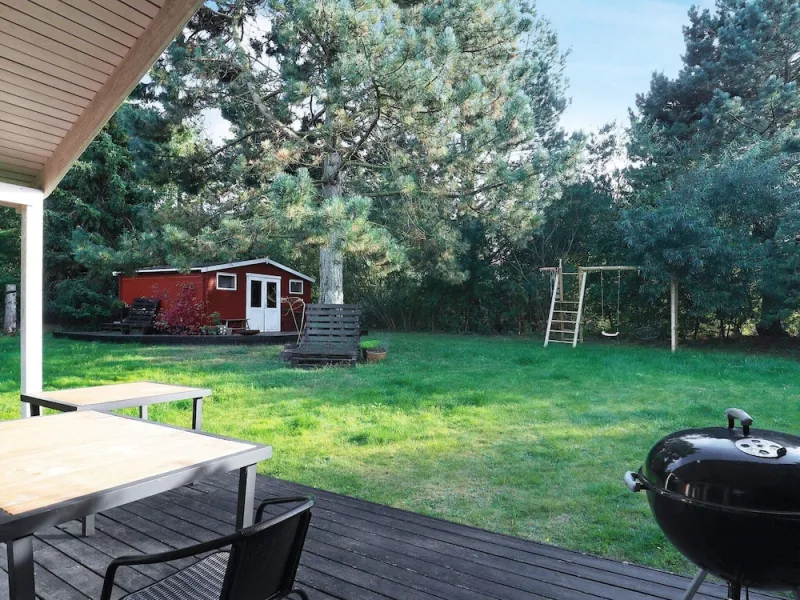 8 Person Holiday Home in Logstor photo 8