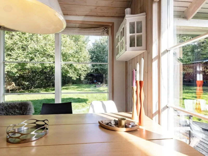 8 Person Holiday Home in Logstor photo 11