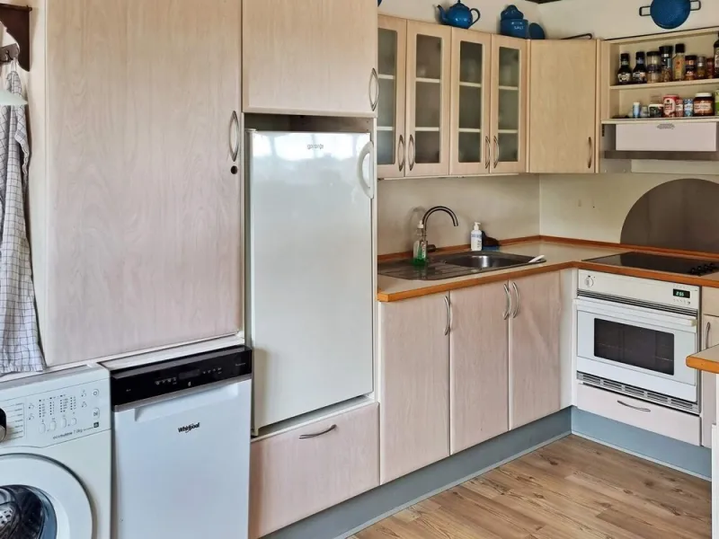 Billede 19 af 7 Person Holiday Home in Hojslev