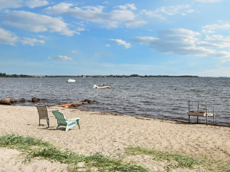 Billede 14 af 6 Person Holiday Home in Sjolund