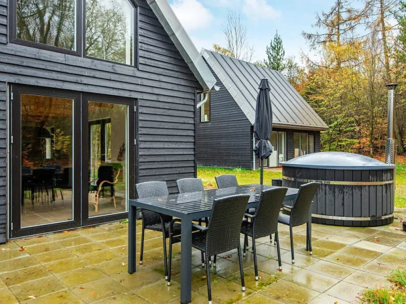 Billede 8 af 6 Person Holiday Home in Hovborg