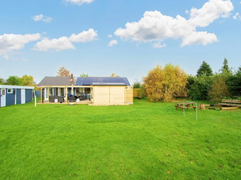 Billede 8 af 7 Person Holiday Home in Holbaek