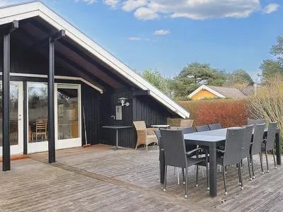 9 Person Holiday Home in Praesto photo 23