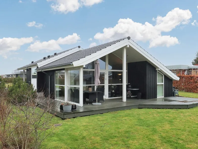 8 Person Holiday Home in Bogense photo 1