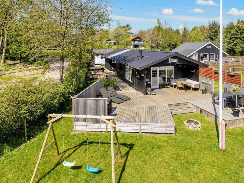 Billede 5 af 6 Person Holiday Home in Hojslev