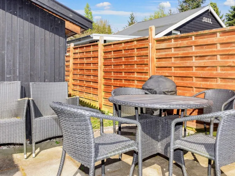 Billede 14 af 6 Person Holiday Home in Hojslev
