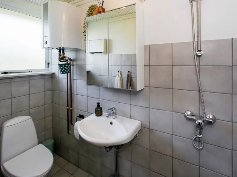 Billede 2 af 6 Person Holiday Home in Faaborg