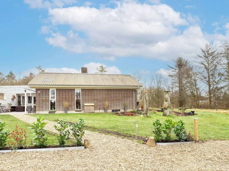 5 Person Holiday Home in Thyholm