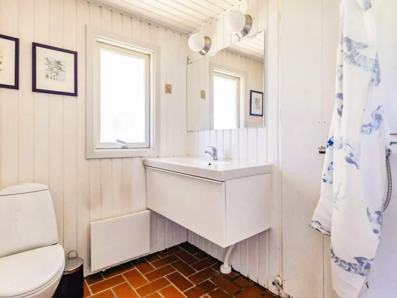 8 Person Holiday Home in Pandrup photo 9