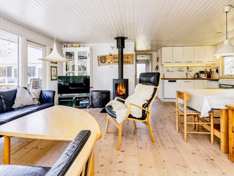 8 Person Holiday Home in Pandrup photo 13