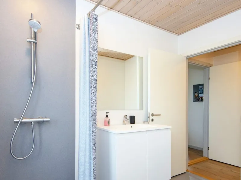 Billede 14 af 6 Person Holiday Home in Harboore