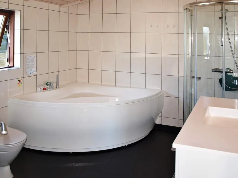Billede 3 af 8 Person Holiday Home in Ebeltoft-by Traum