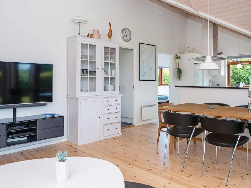 Billede 11 af 8 Person Holiday Home in Ebeltoft-by Traum