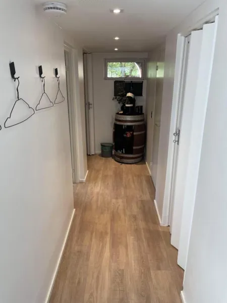 Billede 9 af Nyistandsat højloftet kælderlejlighed på 70 m2 i Viborg centrum, med plads til 4 personer
