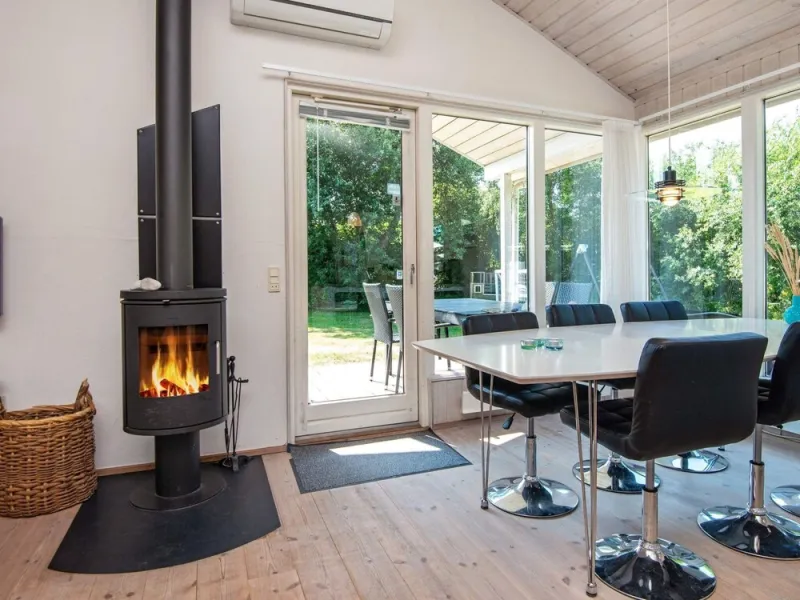 Billede 3 af 8 Person Holiday Home in Ebeltoft