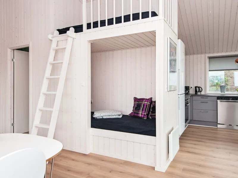 Billede 17 af 8 Person Holiday Home in Glesborg