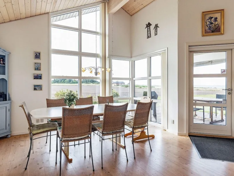 Billede 16 af 8 Person Holiday Home in Spottrup