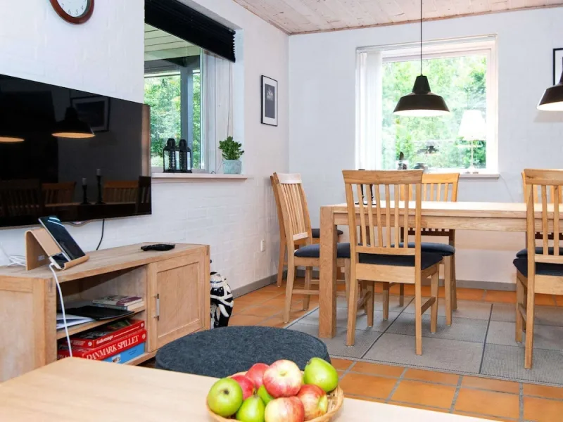 Billede 7 af 6 Person Holiday Home in Glesborg