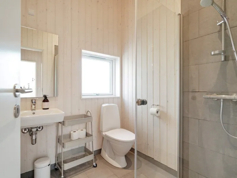 Billede 5 af 8 Person Holiday Home in Hundested