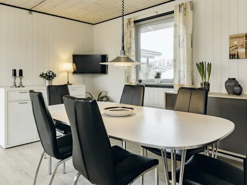 Billede 4 af 4 Star Holiday Home in Vaeggerlose