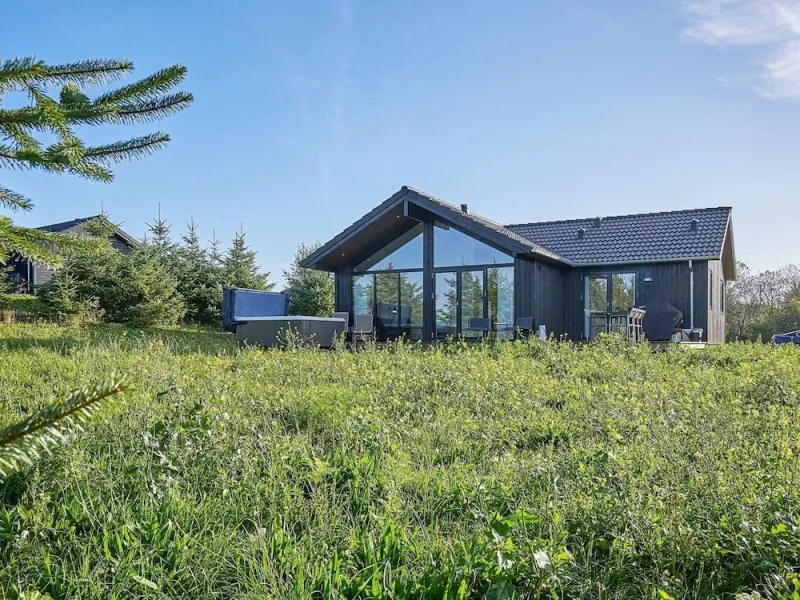 Billede 22 af 8 Person Holiday Home in Aakirkeby