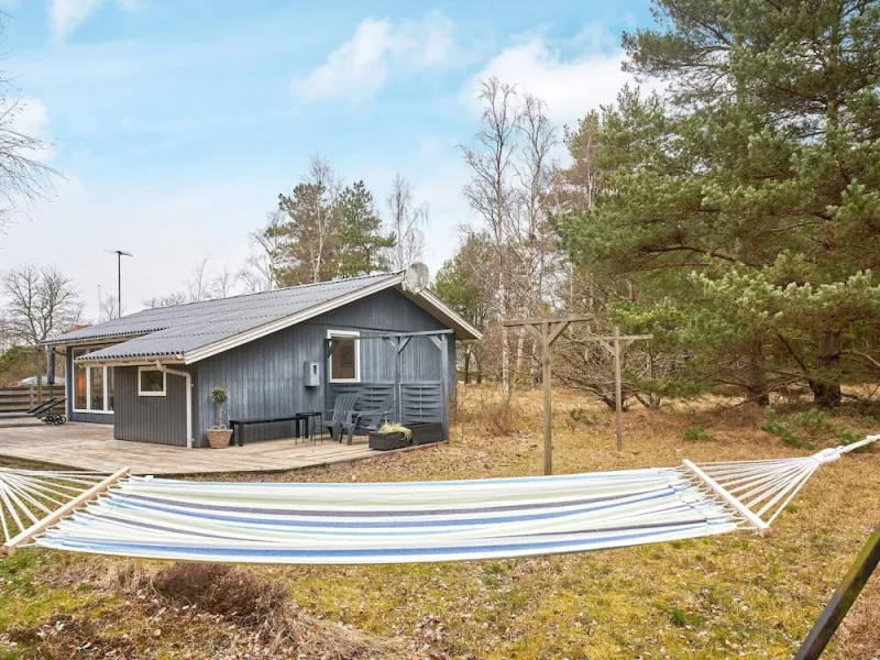 Billede 4 af 4 Person Holiday Home in Aakirkeby