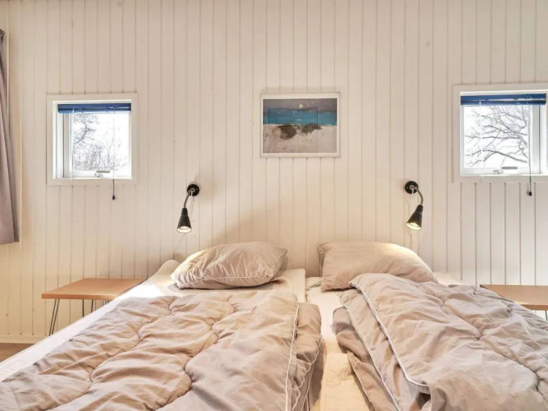 Billede 22 af 6 Person Holiday Home in Aakirkeby