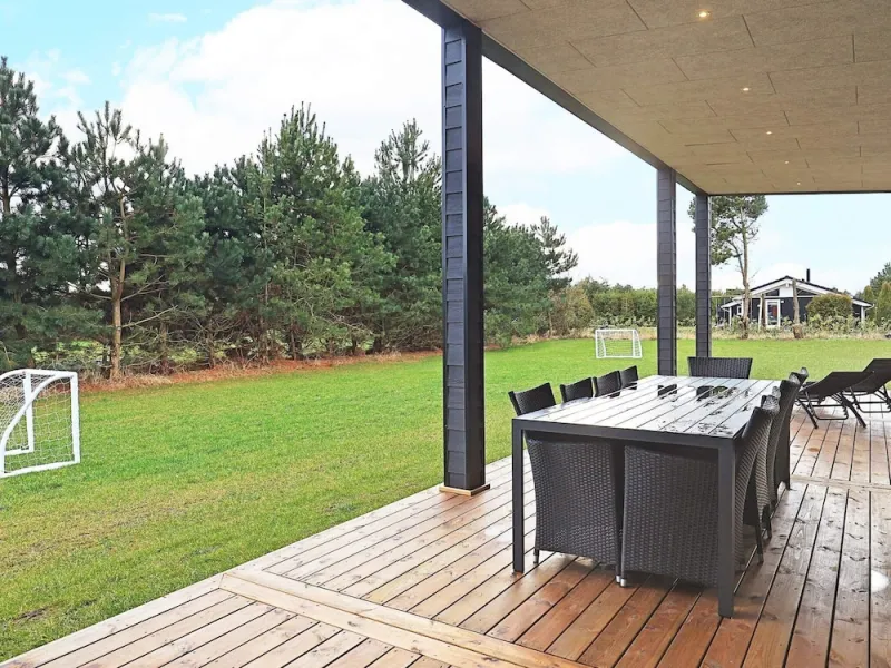 Billede 12 af 9 Person Holiday Home in Vaeggerlose